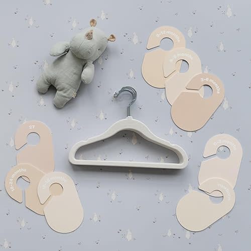 3 Sprouts Baby Closet Organizer Set - 15 Nursery Hangers with 8 Size Dividers, Closet Dividers for Baby Clothes and Clothes Organizer for Infant to Toddler Clothing - Cream Hangers & Neutral Dividers
