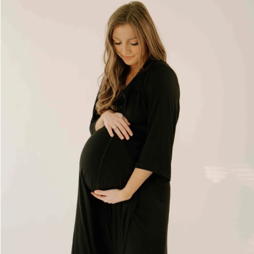 Lila Labor & Postpartum Gown in Black