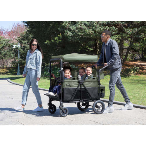 Jeep Wrangler Deluxe 4 Seater Stroller Wagon by Delta | Delta Children