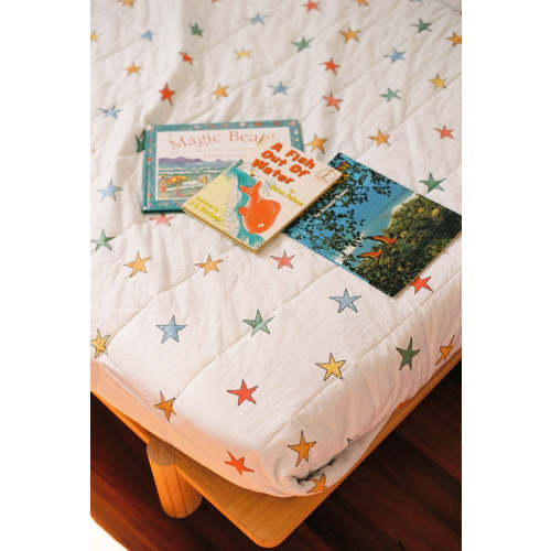Retro Star Reversible Rainbow Quilt – Play Linen