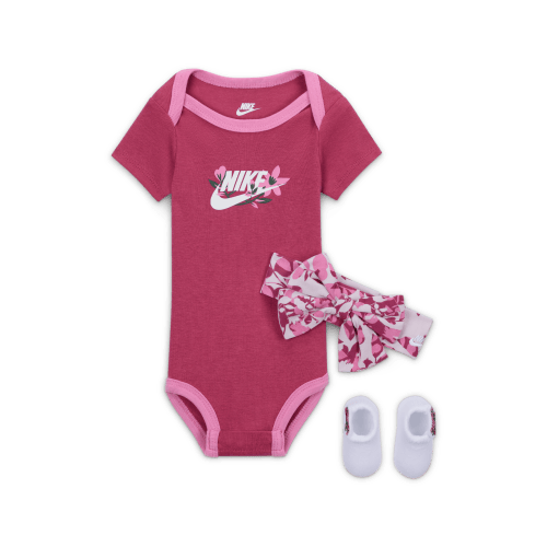Nike Baby (0-9M) 3-Piece Printed Club Boxed Set. Nike.com