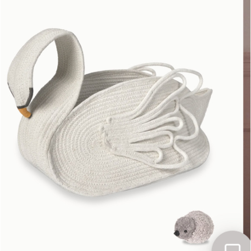 BASKET SWAN