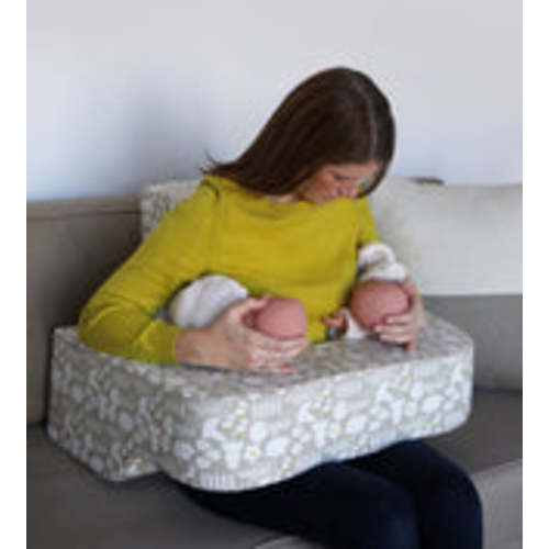 Twin Breastfeeding Pillow | Peanut & Piglet