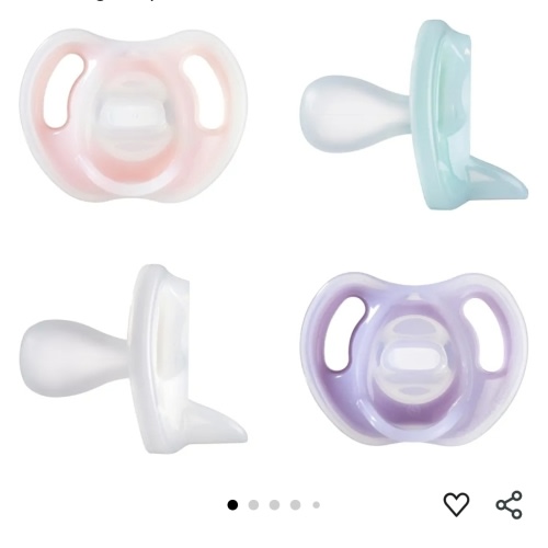 Tommee Tippee Ultra-Light Silicone Pacifier, Symmetrical One-Piece Design, BPA-Free Silicone Binkies, 0-6m, 4-Count
