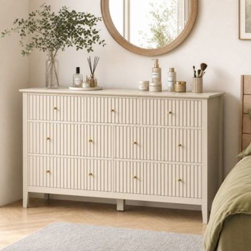 Heynemo Modern 7 Drawers Dresser 53.1" Wide Chests of Drawers w/ Fluted Panel Design Natural Texture for Bedroom, Living Room, Beige