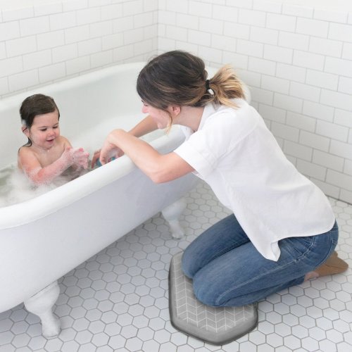 Bath Kneeler – Itty Bitty Bella