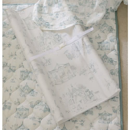 Circus Toile Wipeable Contour Change Pad