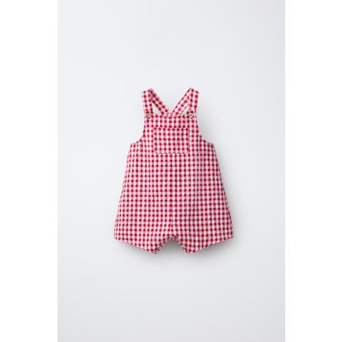 GINGHAM CHECK OVERALL SHORTS - White / Red | ZARA United States