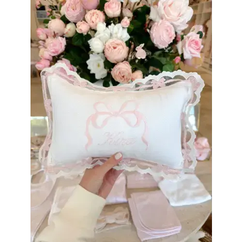 FOREVER BOW PILLOW & BLANKET- LIMITED EDITION – Caprilina