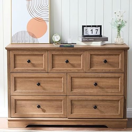 NONGSHIM Dresser for Bedroom with 7 Deep Drawers, Modern Dressers with Charging Station 7 Chest of Drawers, Wood Storage Organizer Dresser, Nursery Dressers for Living Room, Hallway, Natural Oak