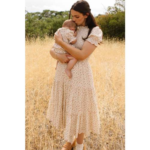 Delia Dress in Ditsy Floral