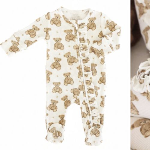 Caden Lane Beary Sweet Bamboo Waffle Zipper Ruffle Footie, Newborn