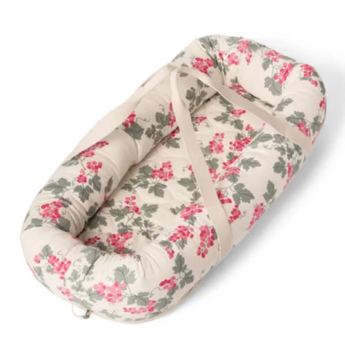 Grapes Pink Bassinet