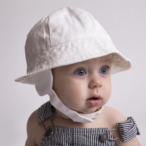 Tyrolean White UPF 50+ Hat with Chinstrap for Babies & Toddlers - Huggalugs