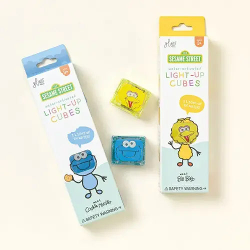 4 Cookie Monster cubes & 4 Big Bird cubes
