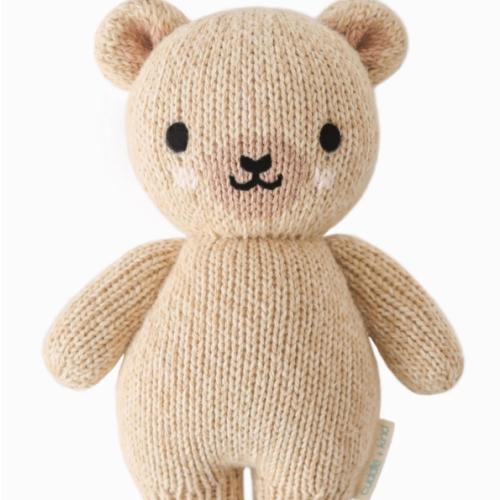 Baby honey bear – cuddle+kind