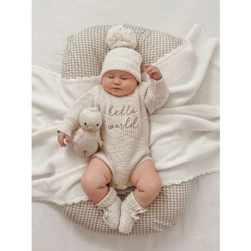 2pcs/Set Newborn Baby "Hello World" Embroidered Knit Bodysuit & Pompom Beanie Hat Set, Infant Photo Prop Christening Outfit Baby Shower Family Decorations Gifts Baby Shower Easter Gifts Things For Girls/Boys | SHEIN USA