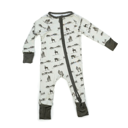 "Family Tradition" Zippy – Bow Crew Apparel - Bow Hunting Lifestyle Apparel