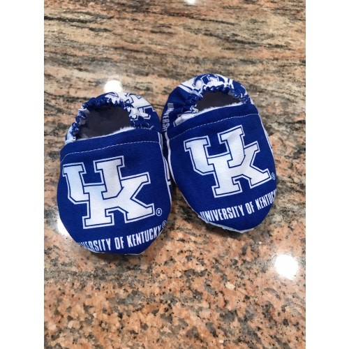 University of Kentucky baby shoes size 0-6 months