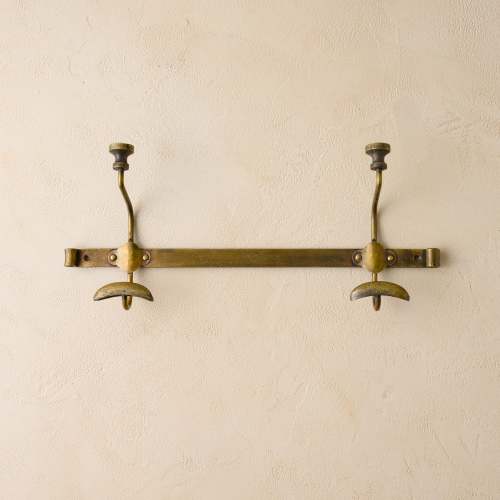 Duke Antique Brass Metal Wall Hooks – Magnolia