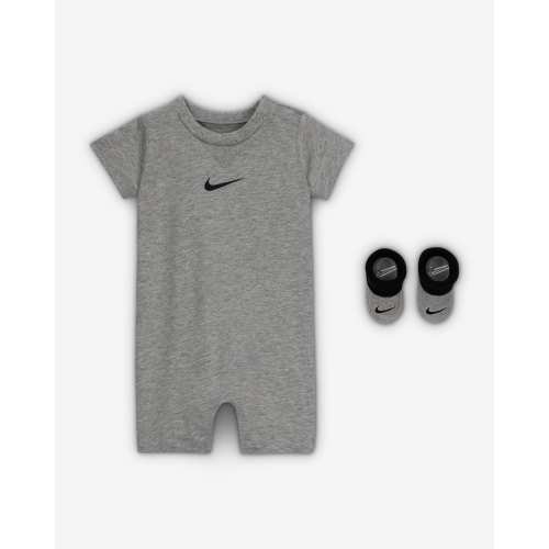 Nike Baby Essentials Baby Romper and Booties Set. Nike.com