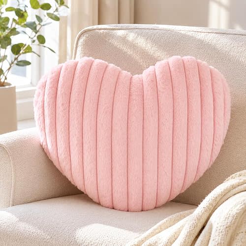 15.7 Inch Pink Heart Pillow,Soft Heart Shaped Pillow with Faux Rabbit Fur for Bed Sofa Couch Home Decor,Cute Heart Shaped Throw Pillows for Girls Women Valentine