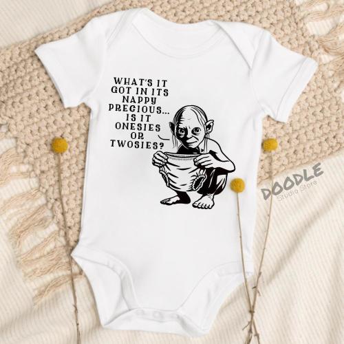 Lord of the Rings Baby Grow – Gollum Organic Bodysuit – Hobbit Baby Clothes – LOTR Baby Gift – Fantasy Baby Outfit - Baby Shower Gift