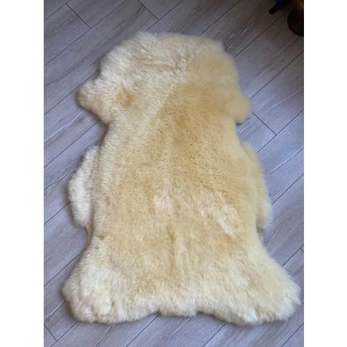 Medical Sheepskin, Organically Tanned Sheepskin, Sheepskin Rug, Baby Underlay Bed Pad, 110x80cm, Australian skin,creamy white,sheepskin hide