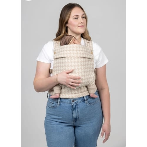 PREORDER: The Monarch Carrier - Houndstooth (Estimated ship date: Marc – Mabē