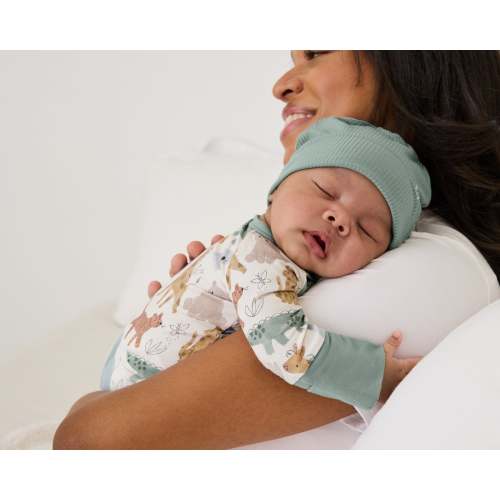 Newborn Essentials Gift Set 3-6 Months – Little Sleepies (Sweet Safari Zippy & Willow Ribbed Beanie)