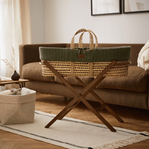 Organic Knitted Moses Basket, Mattress & Walnut Foldable Stand Juniper ‐ The Little Green Sheep