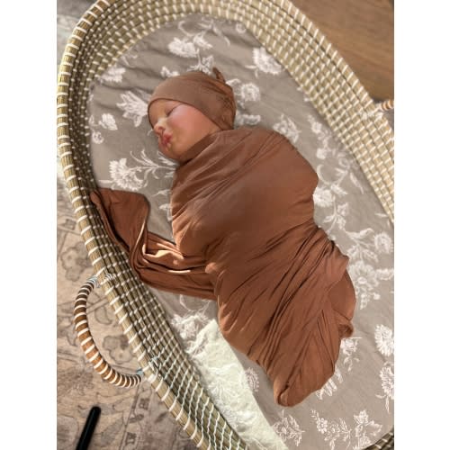 Baby Swaddle Set: Caramel – Lila