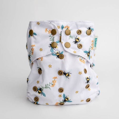 Beeyoutiful - Essentials Pocket Diaper - Animals - One Size – Kinder Cloth Diaper Co.