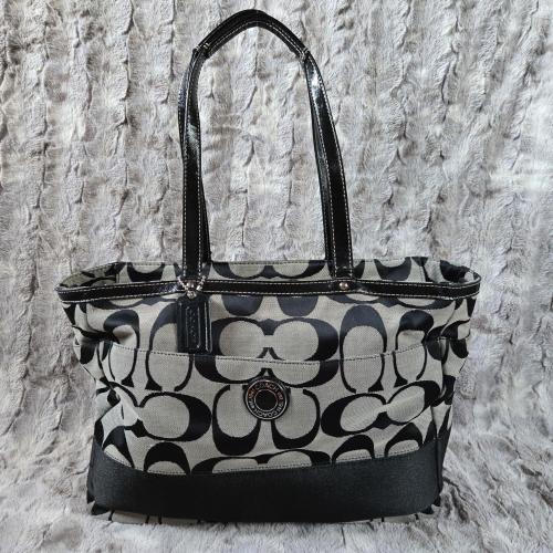 Coach Signature C Jacquard Diaper Tote Bag F19202 | Black Gray Patent Trim