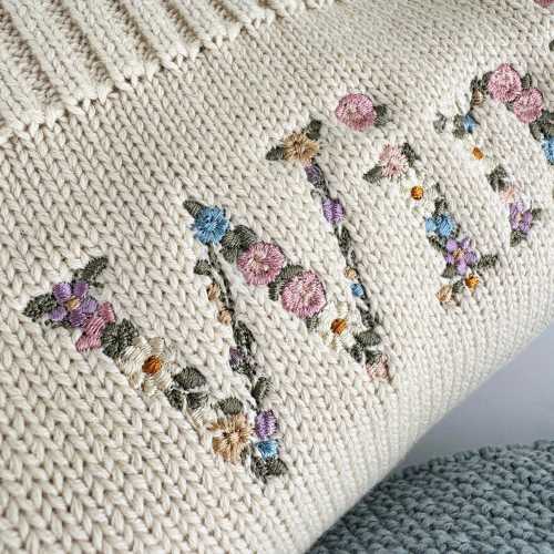 Personalized Baby Blanket – Embroidered Name Blanket – Custom Cotton Baby Blanket – Newborn Gift – Floral Baby Shower Gift