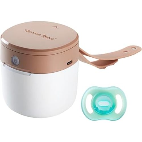 Tommee Tippee Pacifier Travel Sterilizer Case with 0-6M Ultra-Light NightGlow Pacifier, Glows in The Dark Charges in 2 Minutes, Portable UVC Sterilizer, AA Battery or USB Charge