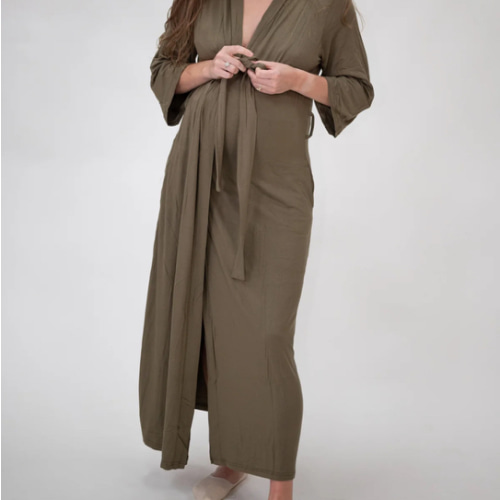 Robes in Sage – Lila