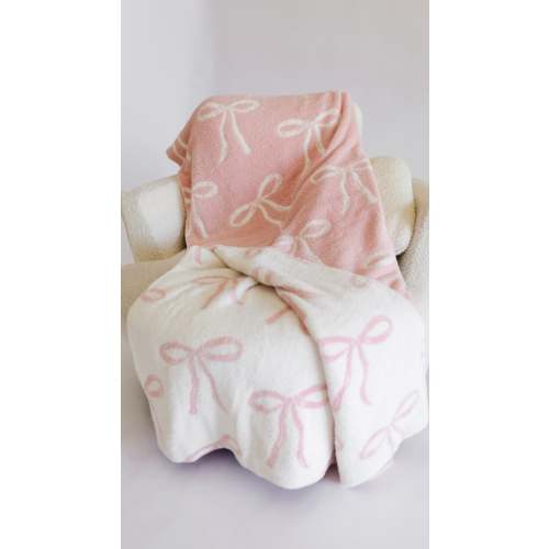 Adult Plush Throw Blanket in Halle