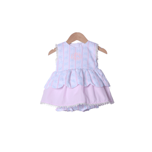 Sweet Scalloped Bow Applique Bubble