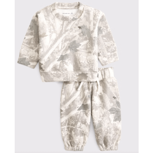 baby essential icon crew sweatshirt set