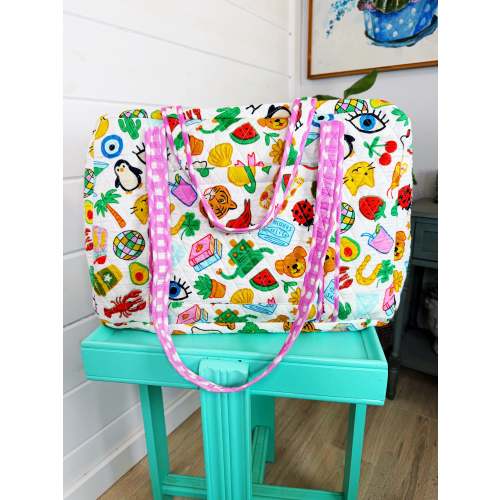 Quilted Weekender Duffle Overnight Bag - Lucky Vibes Print White