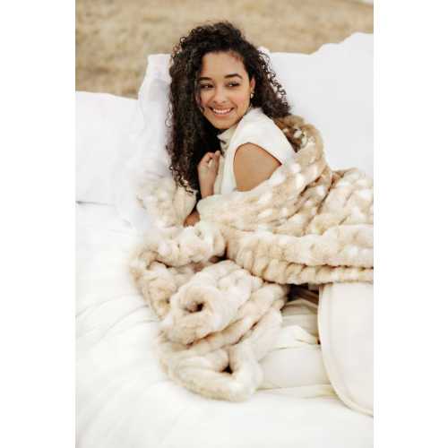 Hugs Antelope Plush Blanket