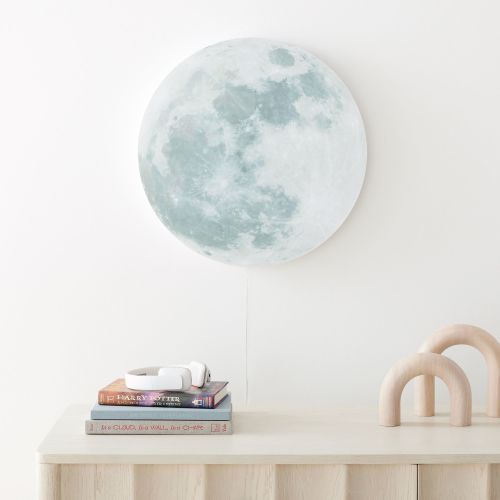 Lit Acrylic Moon (20")