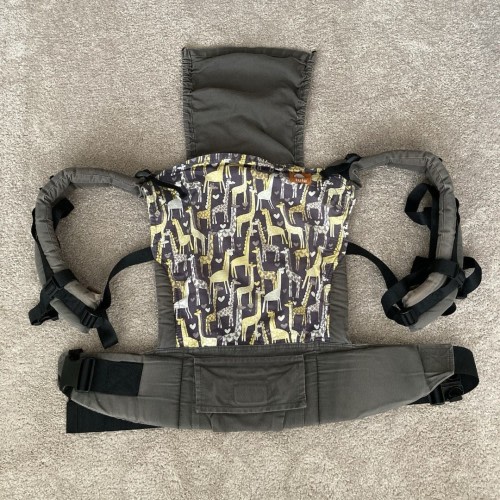 Tula Baby Carrier with Hooded Cover Giraffe Spotted Love Adjustable Ergonomic