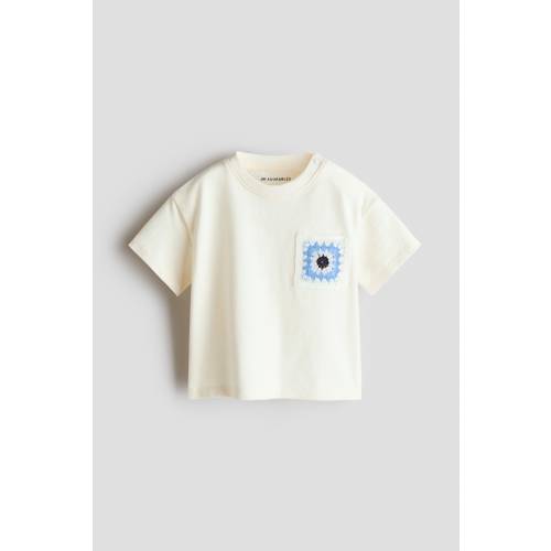 LOOSE-FIT T-SHIRT