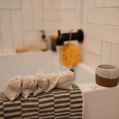 postpartum herbal sitz bath