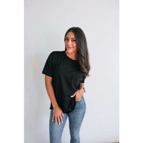 Relaxed Fit Zip Breastfeeding Tee | Movemama Nursing Apparel