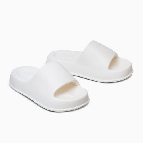 Cloud Slides Plush Dream White – All Day Comfort