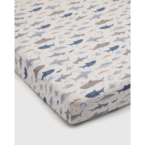 Baby Muslin Fitted Crib Sheet in Tanboocel® Viscose from Bamboo - Smiley Sharks