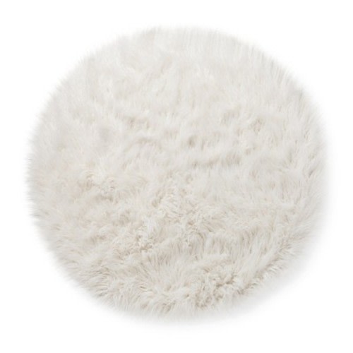 3' Faux Fur Round Kids' Rug White - Pillowfort™